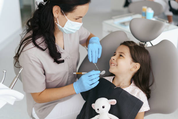 Best Dentist Open Late Near Me  in Hamilton, TX
